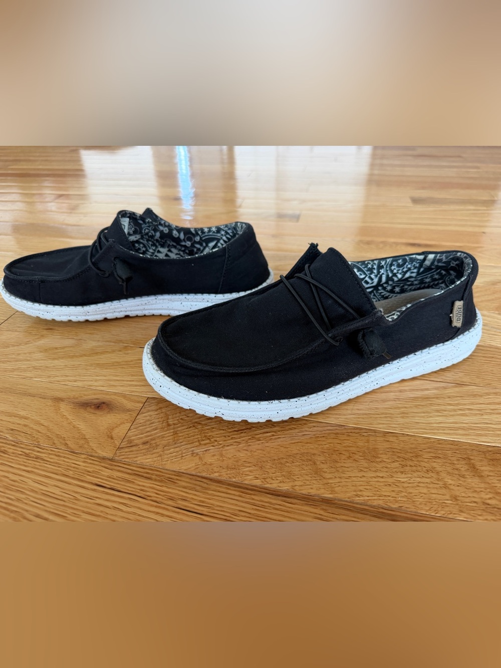 Hey Dude Wendy Basic Black Odyssey Slip On Shoes Women’s Size 10